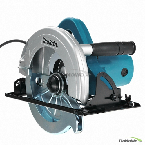 ������ N5900B