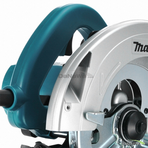 ������ N5900B