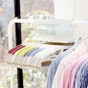 에버원 아임홈리빙 논슬립 회전형 지니 옷걸이 50P_이미지