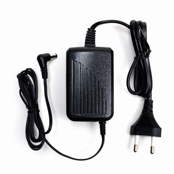 �����ӵ�Ʈ 12V 2A �ޱ�Ÿ�� �����