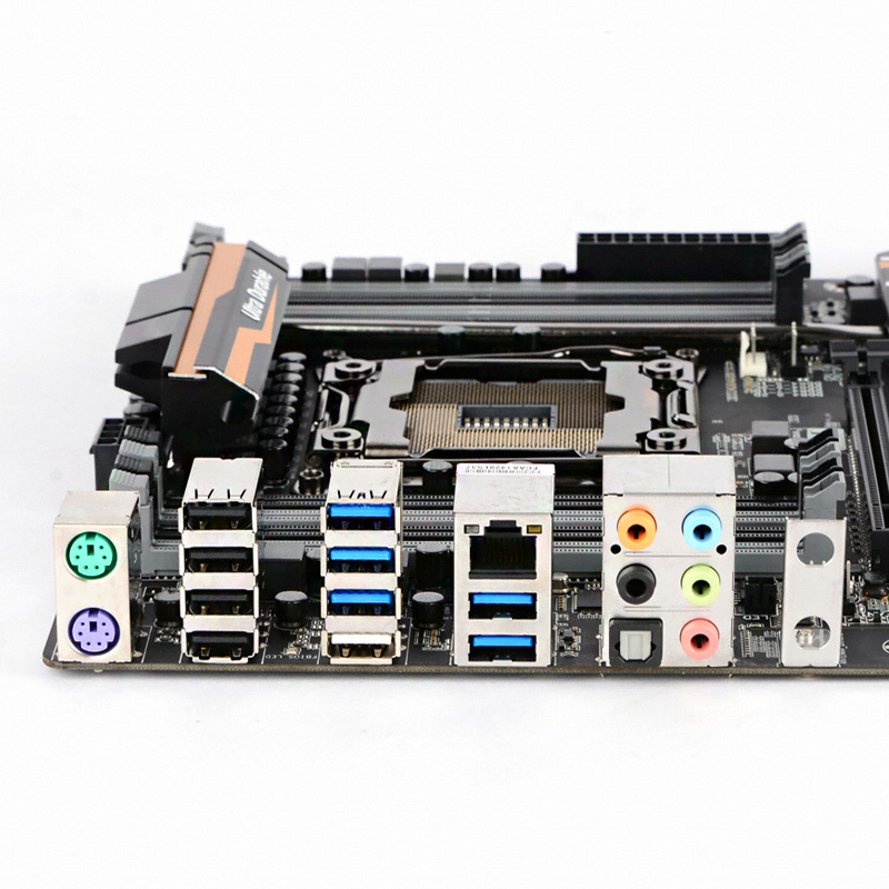 GIGABYTE GA-X99-UD4 �෯������� �Ǿ���Ʈ