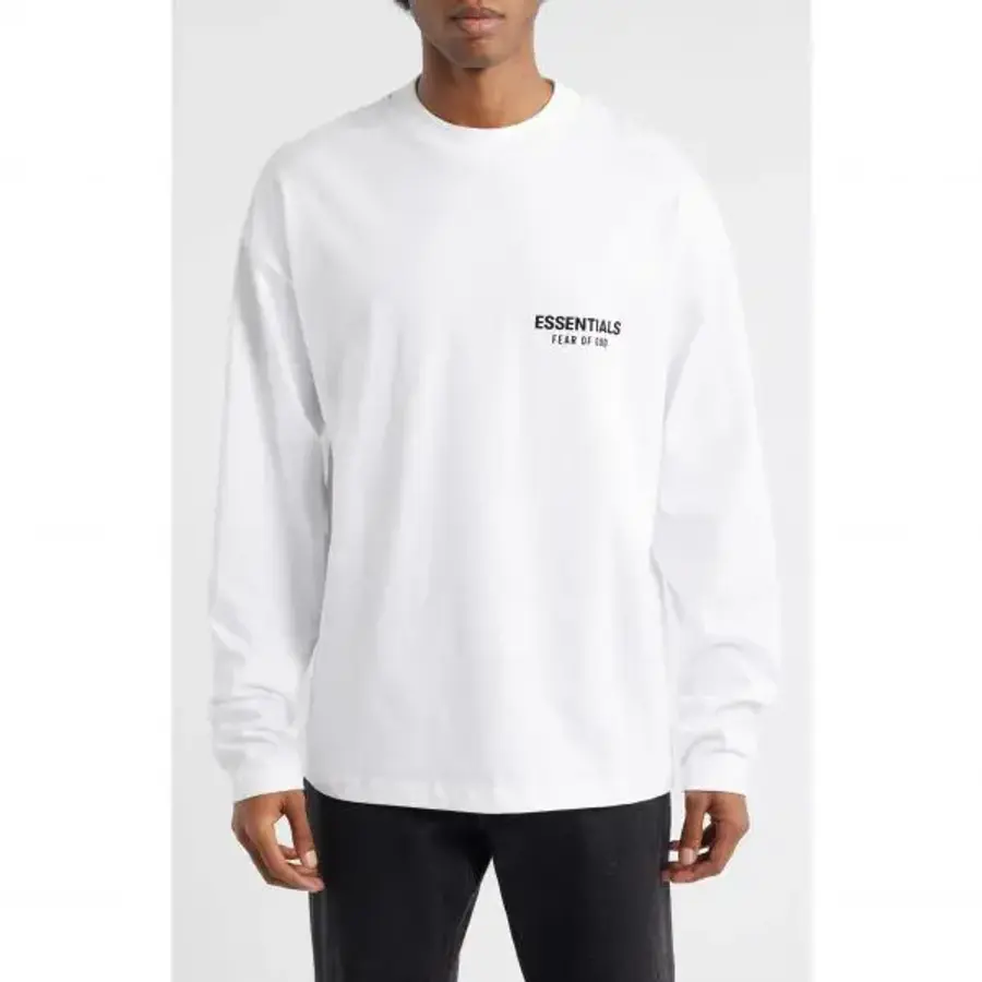 에센셜 Fear of God Essentials 피어 오브 갓 스 클래식 핏 긴소매 그래픽 티셔츠 7568079_이미지