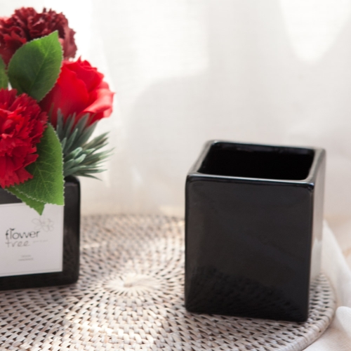 플라워트리 사각화분블랙 중 소품 화병 화분 FPOTFT 플라워트리이미지입니다. 누르면 해당 게시물로 새창이동합니다.