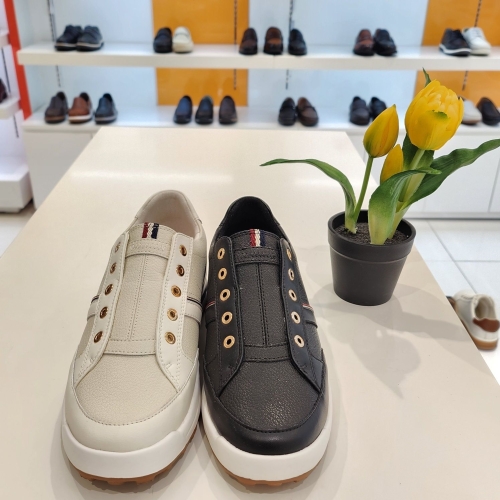 SODA 여성 초경량 슬립온 3cm -아이보리 FLF415 C 240 블랙