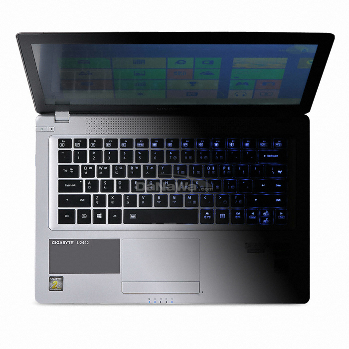 GIGABYTE Stealth U2442F Dual Storage Lite