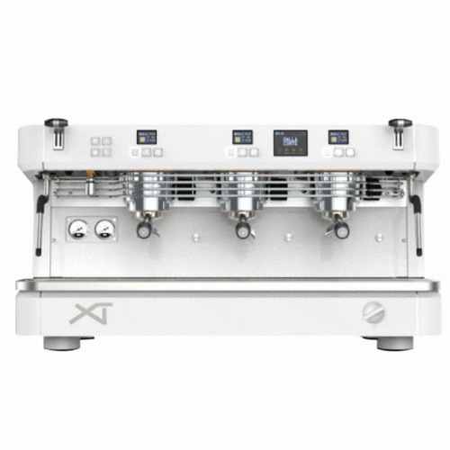 �޶󲿸��� XT 3�׷�