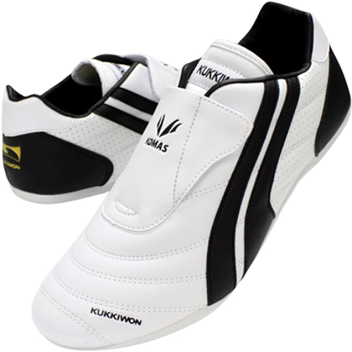 코마스 태극 태권도화이미지입니다. 누르면 해당 게시물로 새창이동합니다.