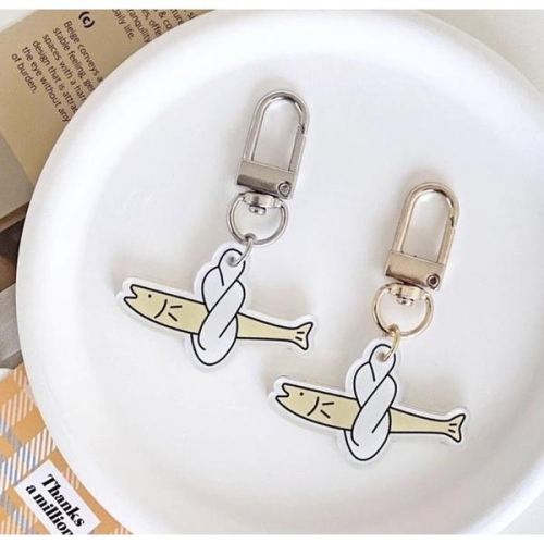 셀러허브 액막이 아크릴 명태 명주실 열쇠고리 키링 S39909023