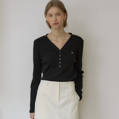 아워호프 로고 브이넥 버튼 슬리브 티셔츠 Black HK26SP-TS04-BLA