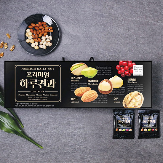 썬넛트 프리미엄 하루견과 선물세트 20g 30개입이미지입니다. 누르면 해당 게시물로 새창이동합니다.