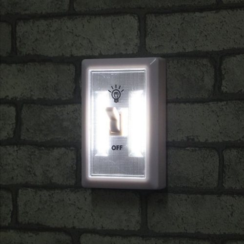 Ʈ�� LED ���� �� ������