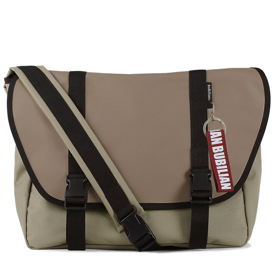 버빌리안 심플 메신저백 (카푸치노)