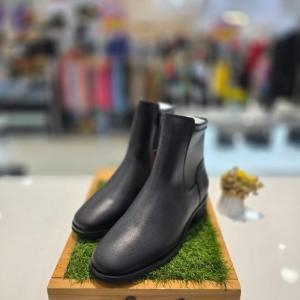 허시파피 세이브존04 여성데일리스판앵클부츠3.5cm 블랙 SODNDDHFGFP607이미지입니다. 누르면 해당 게시물로 새창이동합니다.