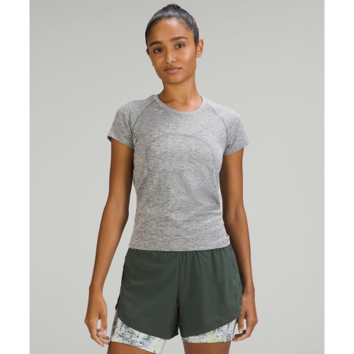 룰루레몬 브랜드관 스위프틀리 테크 숏슬리브 2.0 레이스 SLTEWHT 558240이미지입니다. 누르면 해당 게시물로 새창이동합니다.