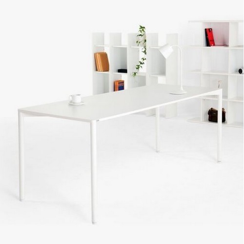 209애비뉴 제로데스크 에보 책상 (1400x800)