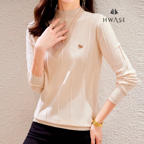 HWASE 하프하이라인니트+브로치SET_HB3FKN024C