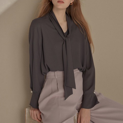 루시앙 플리츠 디테일 블라우스_이미지
