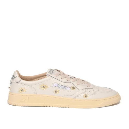오트리 스니커즈 AULWWE01 White