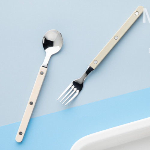 ���������� �ÿ��� �ĸ��� ĿƮ���� Ƽ��Ǭ1P+Ƽ��ũ1P