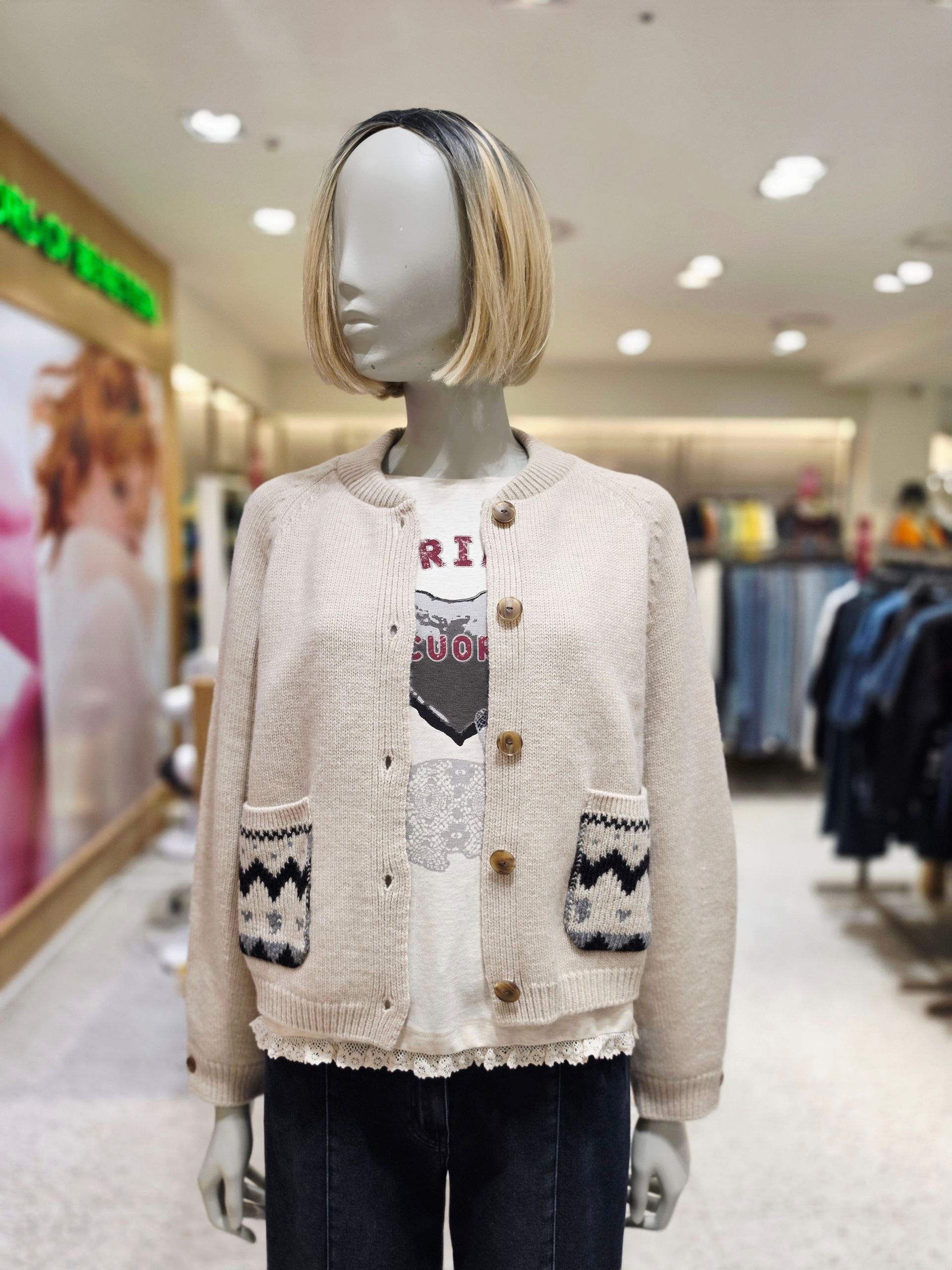베네통 노르딕 자카드 래글런 가디건 BAKCC6661 2844316