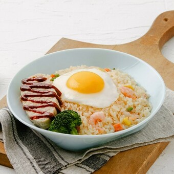 포켓샐러드 포켓라이스 계란 새우 <b>볶음밥</b> & 고구마 <b>닭</b><b>가슴</b><b>살</b> 스테이크 235g