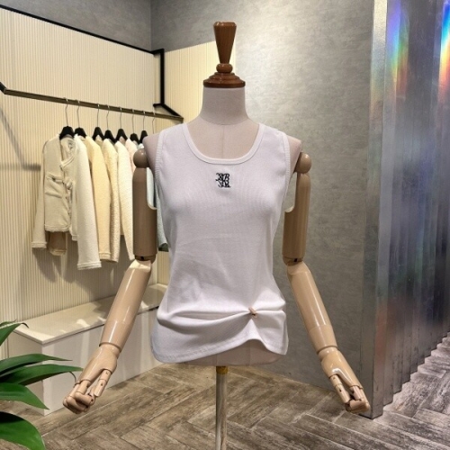 AOA5HK32G_자수 마크 민소매 티셔츠