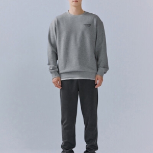 체이스컬트 공용 등판 그래픽 맨투맨CERU5113B0BBB_JJ_이미지