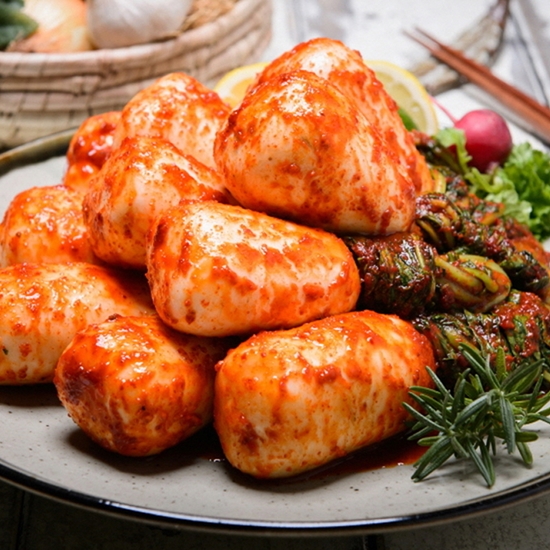 도미솔식품 도미솔 총각김치 3kg (1개)_이미지