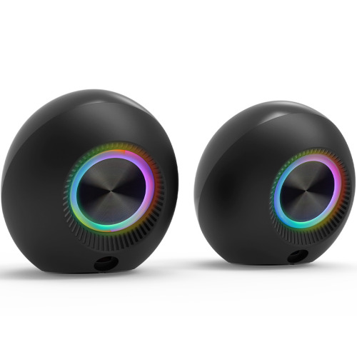 ���н� TITAN V2