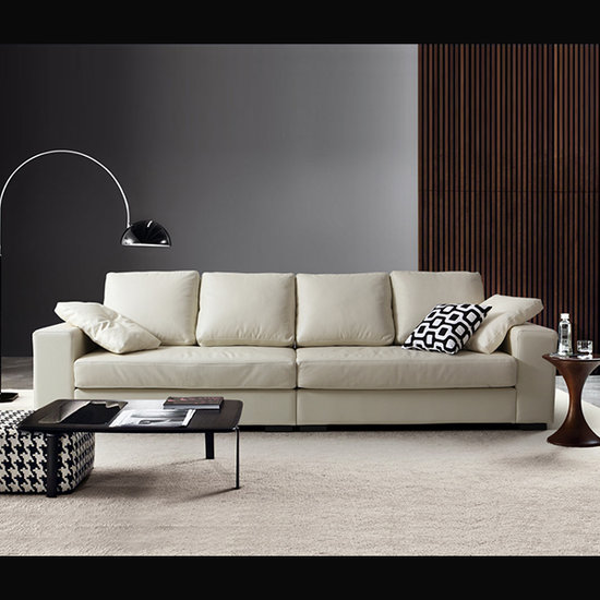 ����ī���� �ٺ�ġ õ������ ���� 4�ο�