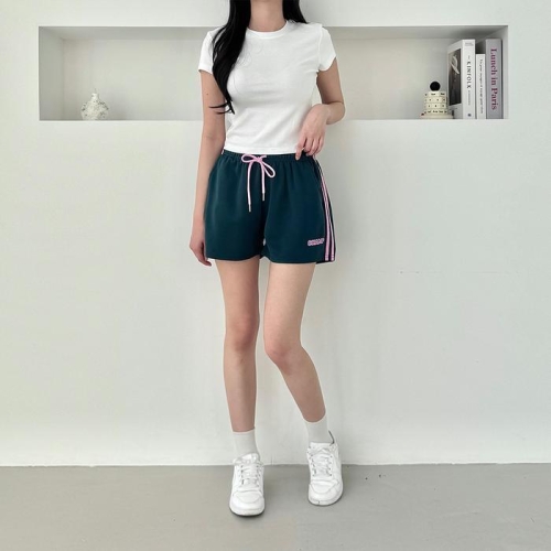 셀러허브 HOTBBA / 오챔프 사이드 투라인 숏팬츠 반바지 SD_250517이미지입니다. 누르면 해당 게시물로 새창이동합니다.