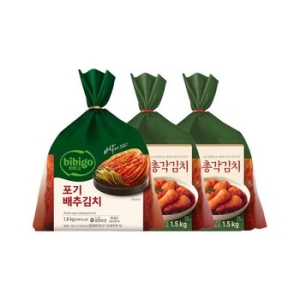비비고 총각김치 1.5kg 2개 + 포기배추김치 1.8kg 1개