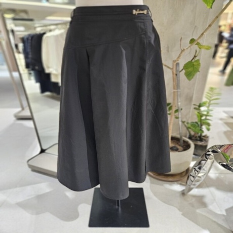 대현 쥬크 벨티드 플레어 롱스커트 Z242MSD015