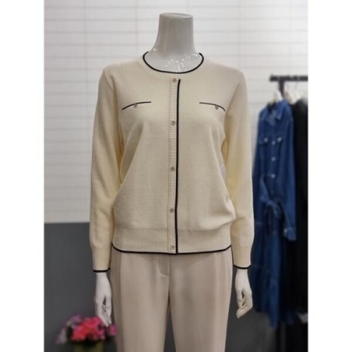 �Ƴ����ٽô� ���̺���02 ť�� ��Ĵ�Ʈ Ƽ AY10KP07S