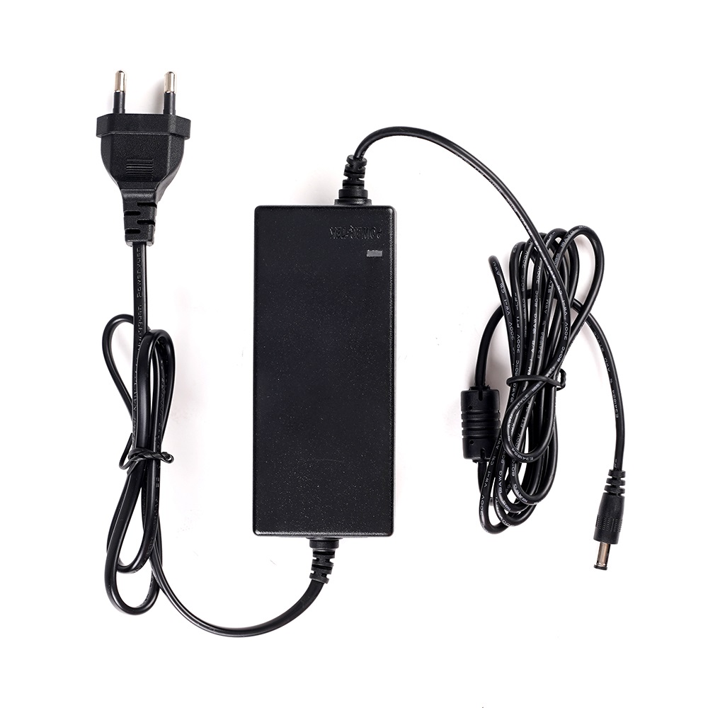 �Ŀ��� 12V 3.5A �ڵ���ü�� �����