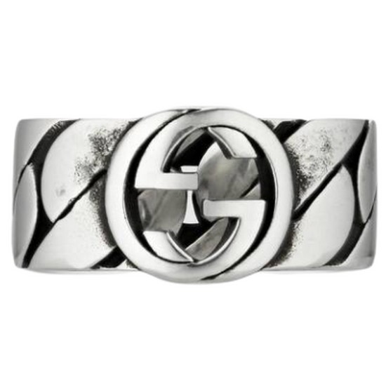 구찌 인터로킹 G 디테일의 반지 661515 J8400 0728이미지입니다. 누르면 해당 게시물로 새창이동합니다.