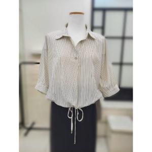 이니플래닝 리안뉴욕 코튼 핀스트라이프 블루종 블라우스 RREQBL930