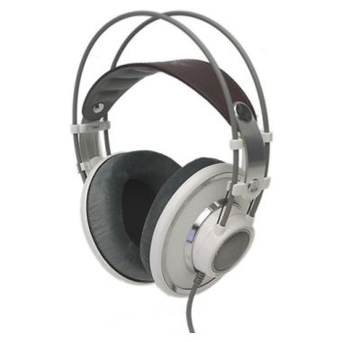 AKG K701