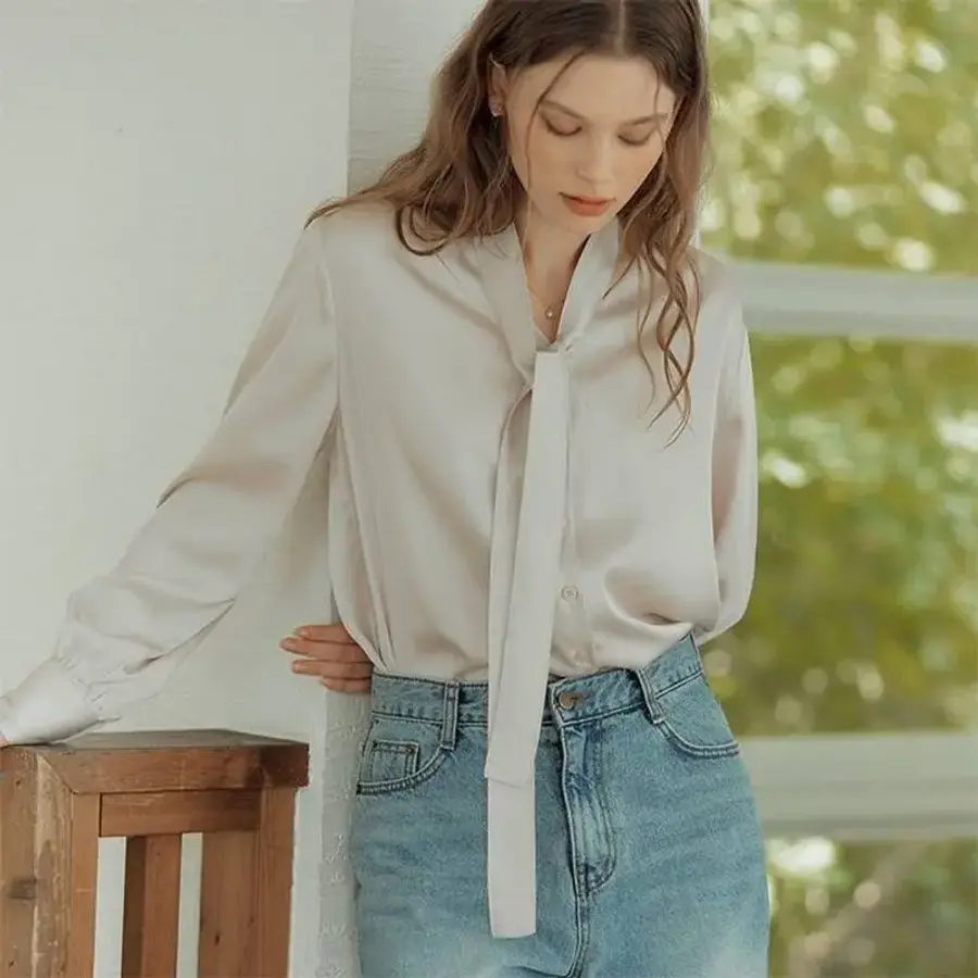 드헤베 C la Tie Silky Blouse Light Beige 383870