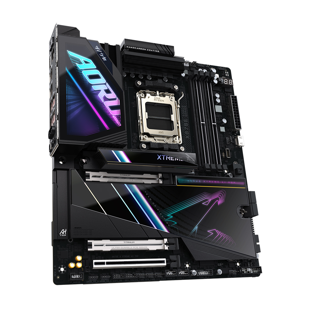 GIGABYTE X870E AORUS XTREME AI TOP ���̾���