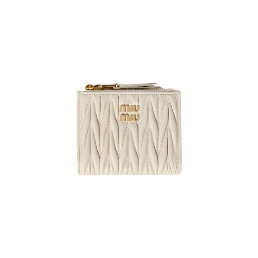 미우미우 미우 미우 스몰 마테라쎄 나파 레더 월렛 화이트 5ML024-AFPP-F0009