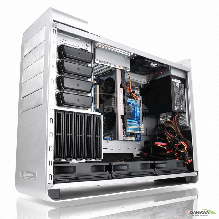 SilverStone Fortress FT02S-W-USB 3.0 ���̺���