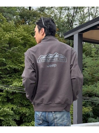 JEEP M-Logo <b>에센셜</b> <b>하프</b><b>집업</b> 맨투맨 JR5TSU838CG RZUTBHO CUYR5JA QDIJR5TSU838CG