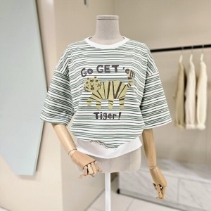 라운드 호랑이 맨투맨 티셔츠 D2521TS0165