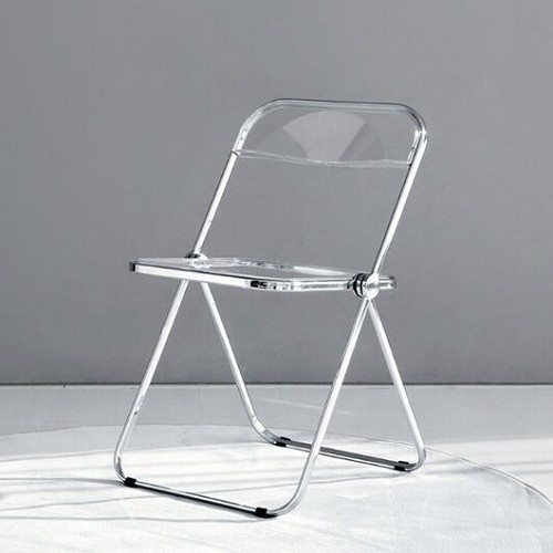 마켓비 RUDAN 접이식 투명 의자이미지입니다. 누르면 해당 게시물로 새창이동합니다.