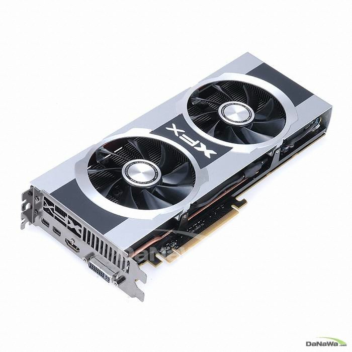 XFX �󵥿� HD 7970 Black Edition OC D5 3GB GHOST/DD ����Ż�׸���