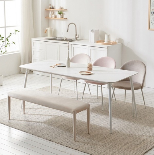 나무뜰 수플레 비앙코 대리석 식탁 1800 (애그의자3개+벤치1개)