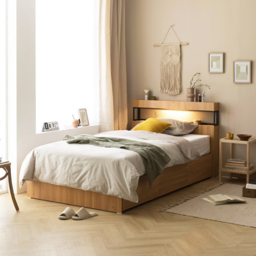 �ķθ� ����ƾ �򼭶� 3�� ���� LEDħ�� Q