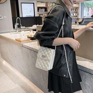  어반브로스 BZI55339_51ILURB_세로두칸 미니크로스백
