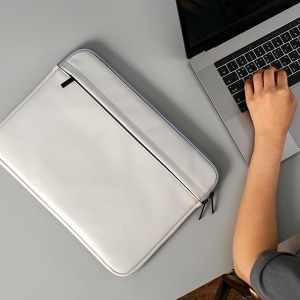 에스티나인 에라토 가죽 노트북파우치 13인치 15인치 맥북16인치 그램17인치